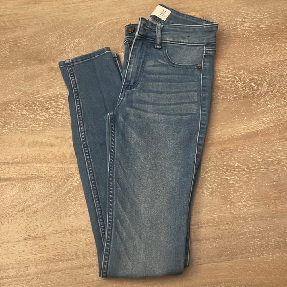 Abercrombie jeans